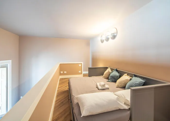 Stylish On The Lungarno In Apartament Florencja